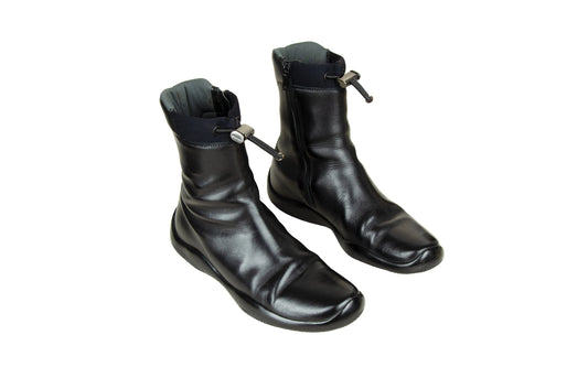 Prada FW 1999 chunky Vibram sole drawstring ankle boots