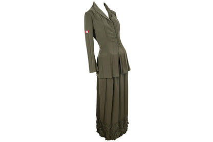 Vintage French brand permanent pleats army green two piece suit / Made in France
