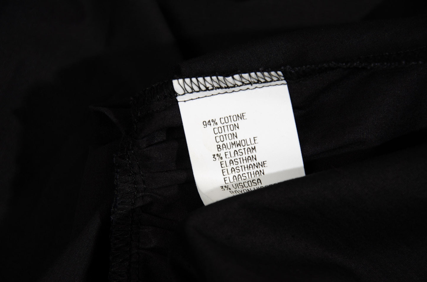 2000s Simultaneous black maxi skirt with white floral embroidery