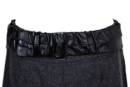 Vintage Collection Privée? gray wool skirt with oversized black leather belt - Made in Italy