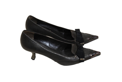 Vintage Prada brown leather kitten heel with textured metal details / 1990s / Made in Italy