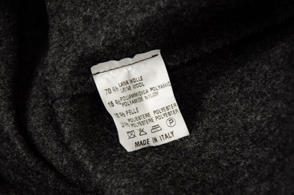 Vintage Collection Privée? gray wool skirt with oversized black leather belt - Made in Italy