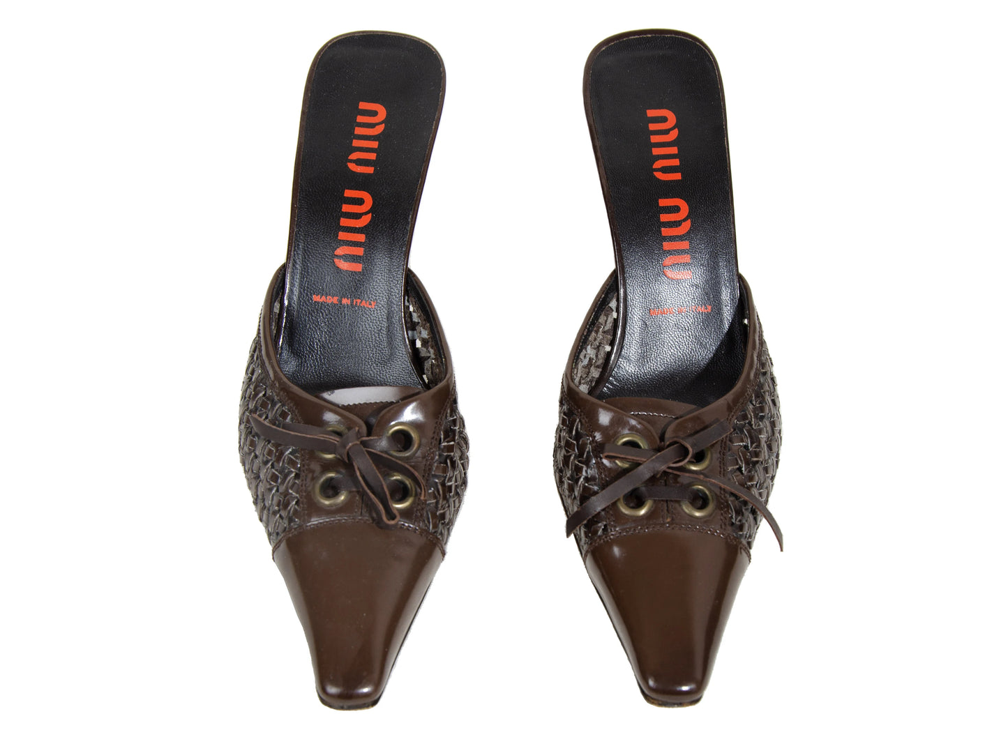 Vintage Miu Miu kitten heels brown leather open back mules / Woven leather bow details Miu Miu shoes / Made in Italy