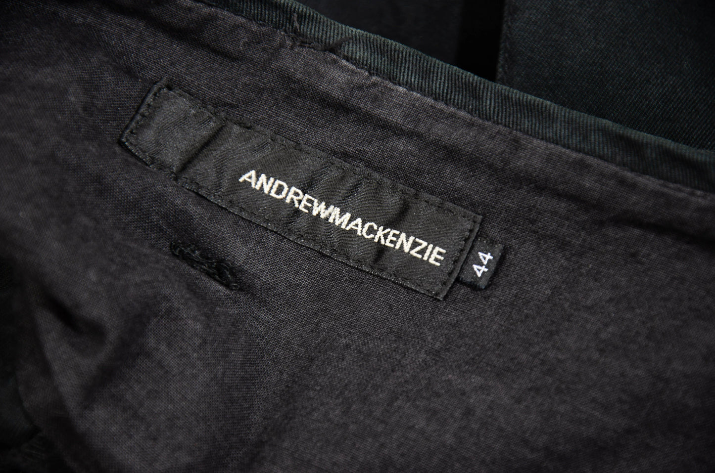 90s Andrew Mackenzie low waisted asymmetrical cargo pockets mini skirt