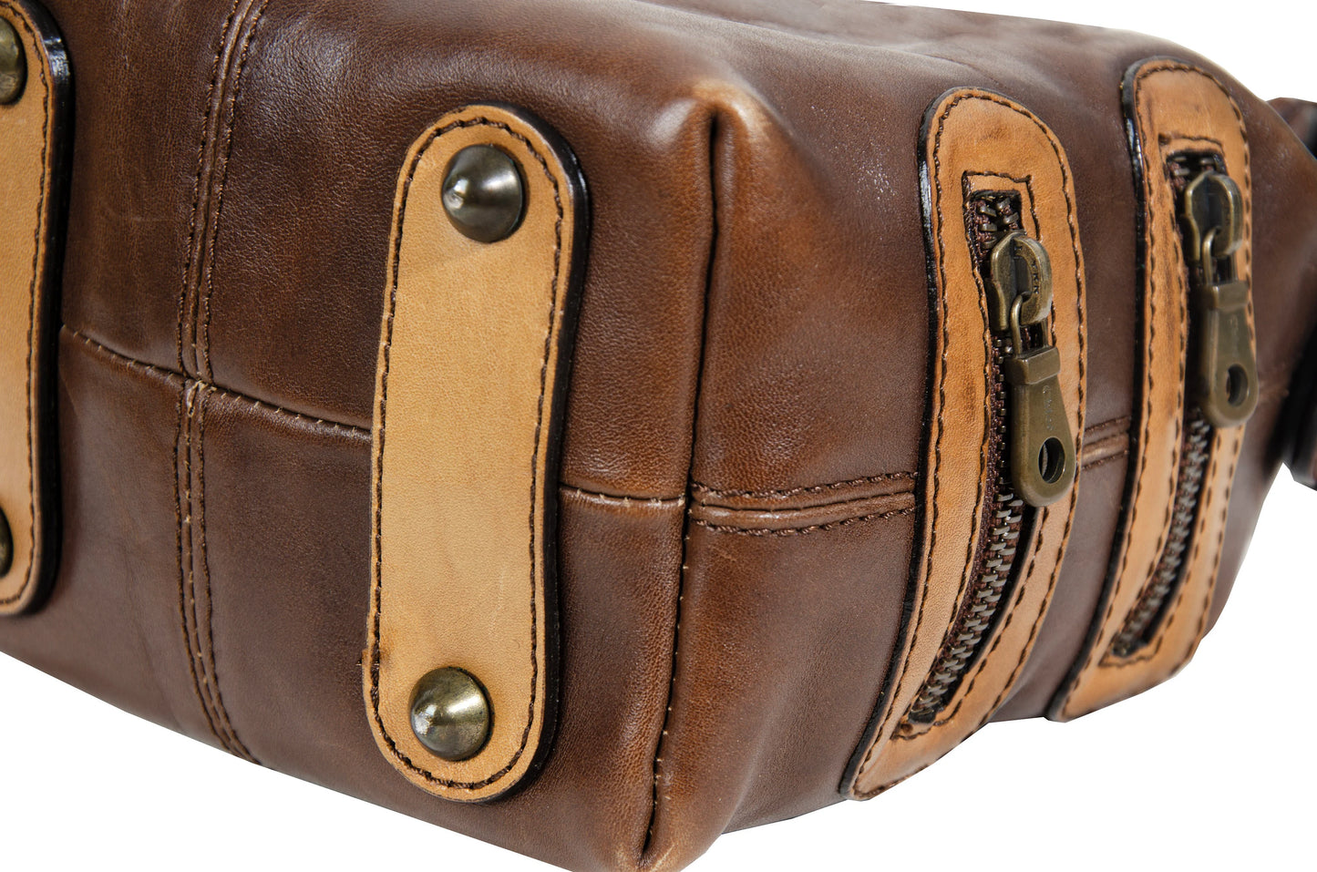 Vintage Chloé by Phoebe Philo leather chain strap bag / 2004 Chloé leather mini bag / Made in Italy