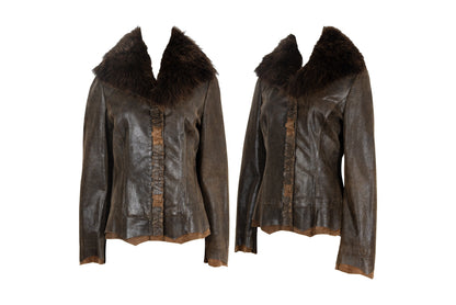 Vintage Ritsuko Shirahama distressed brown leather jacket with coyote fur collar / Made in Japan