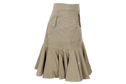 2000s Gaetano Navarra olive ruffled mini skirt with embroideries and decorative stitching